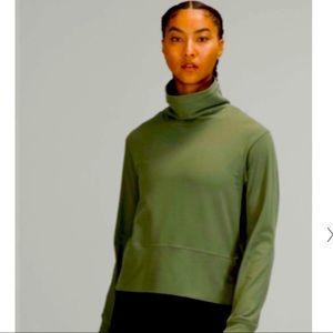 Lululemon Ready to Rulu pullover size 8 so cute!